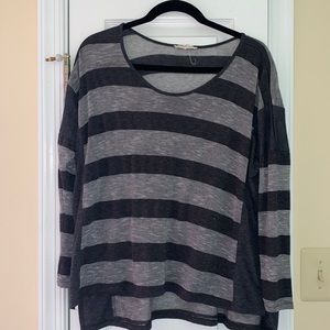 Long sleeve grey and white striped top- one size